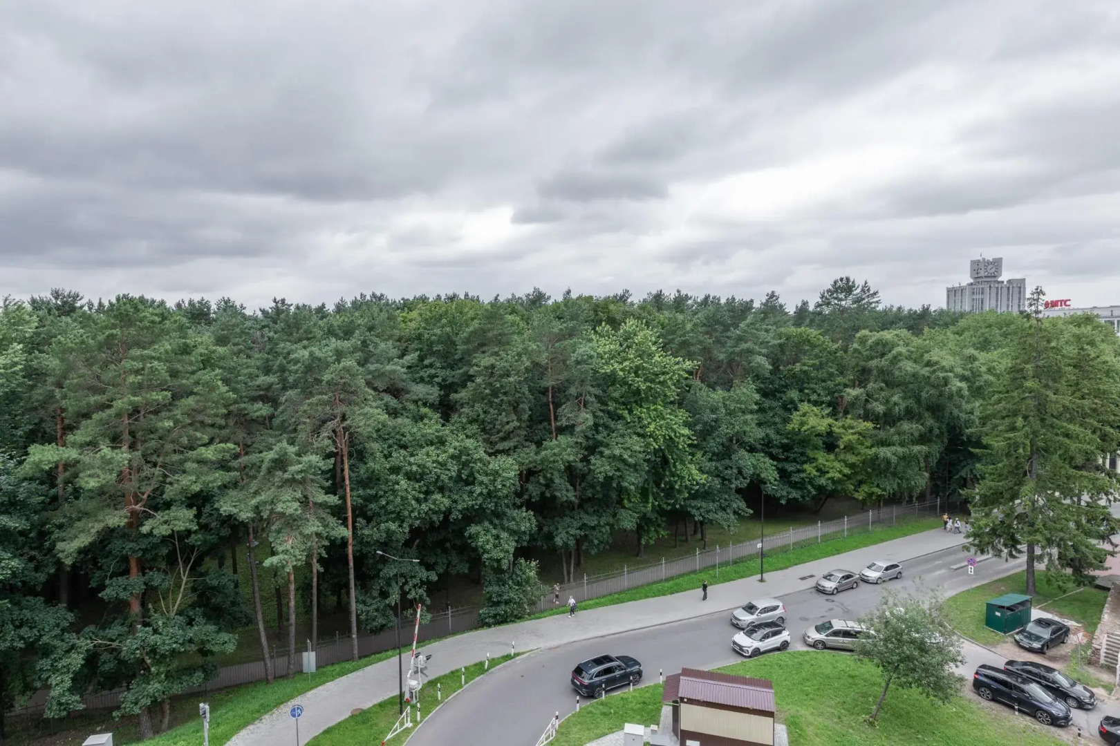 Апартаменты на проспекте Независимости 88