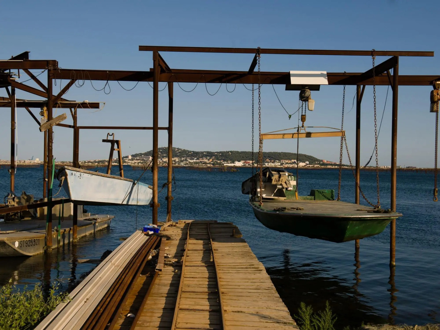 Holiday home in Mediterranean style with air con and bubble bath