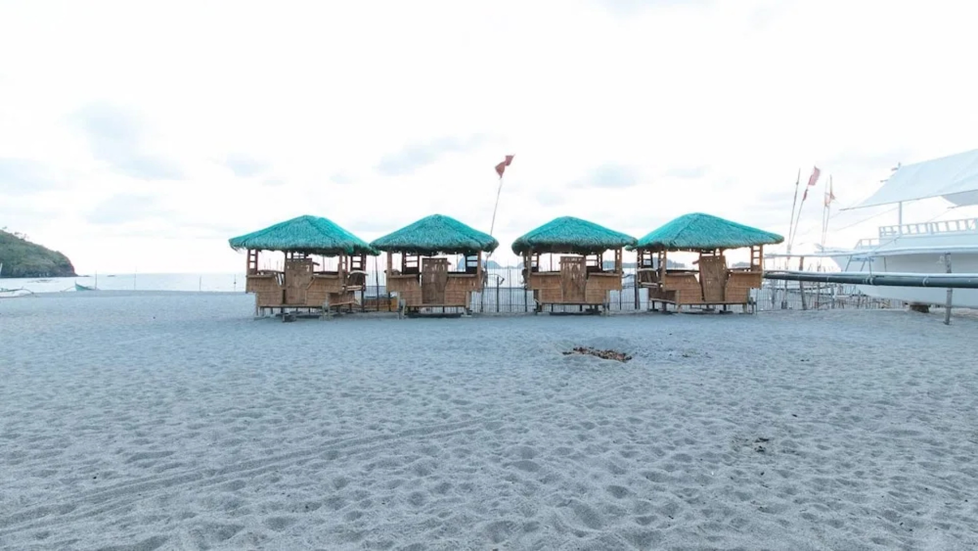 Megan's Paradisio Beachfront Villa