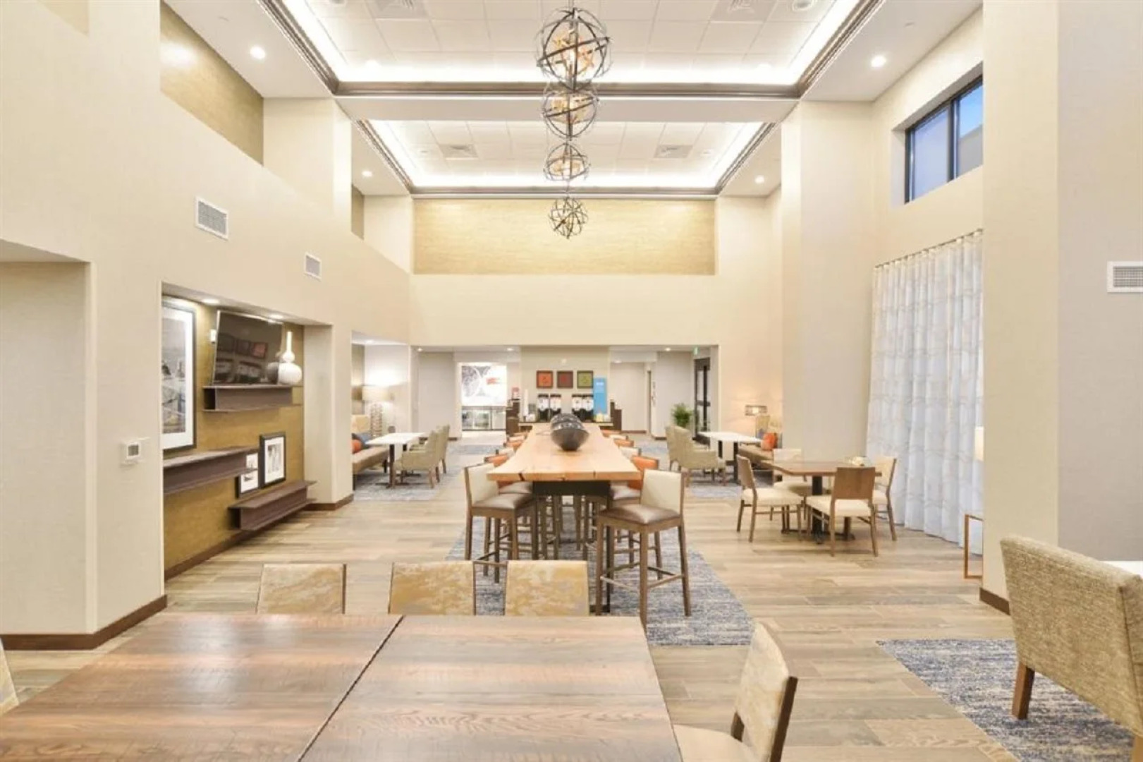 Hampton Inn & Suites Menomonie-UW Stout