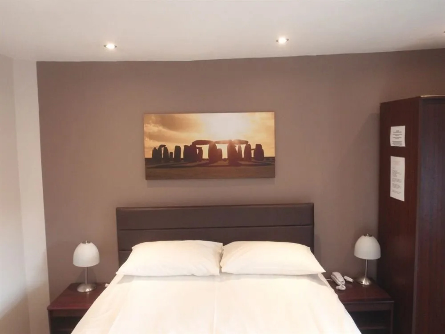 The Shaw Country Hotel