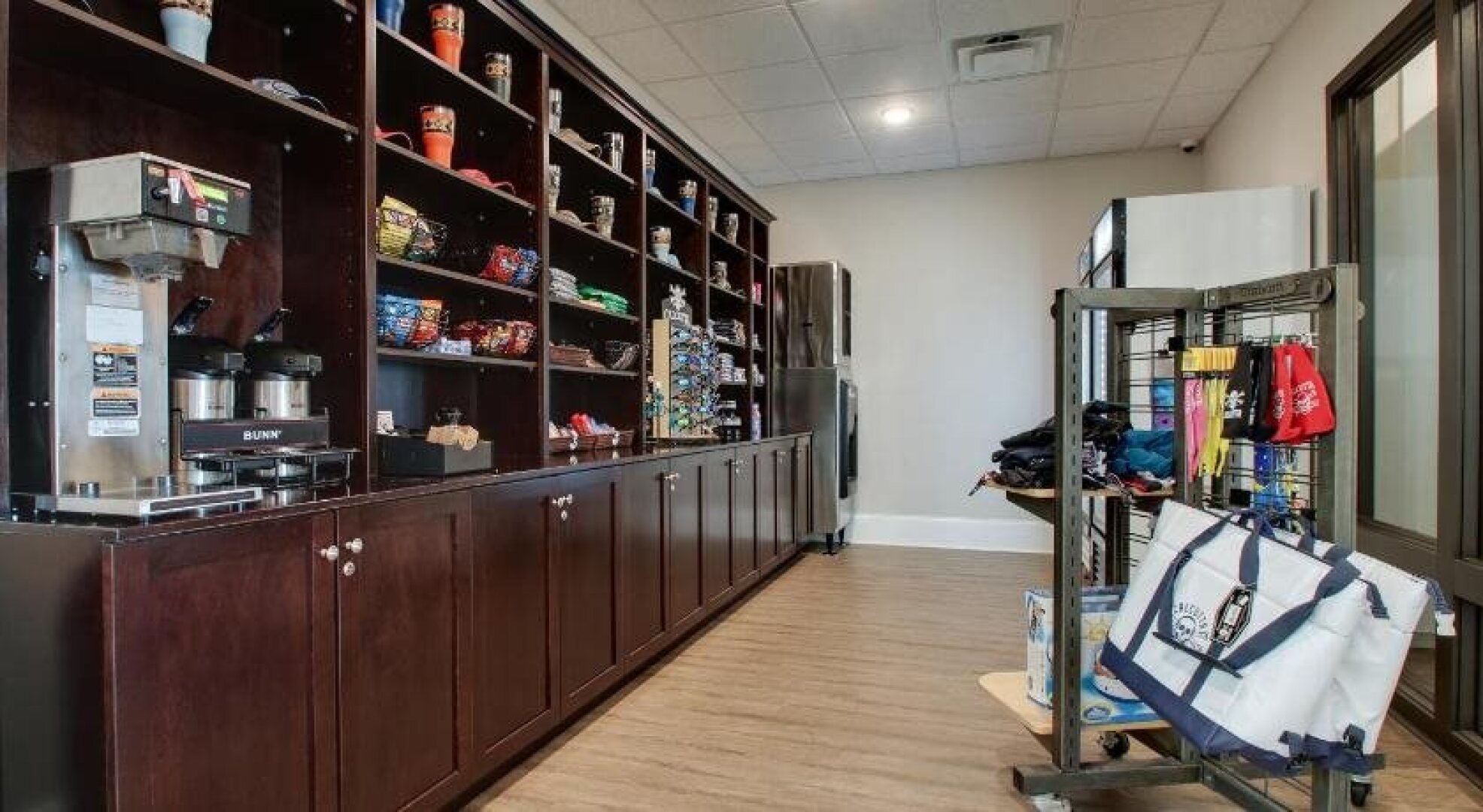 Islander Hotel & Resort