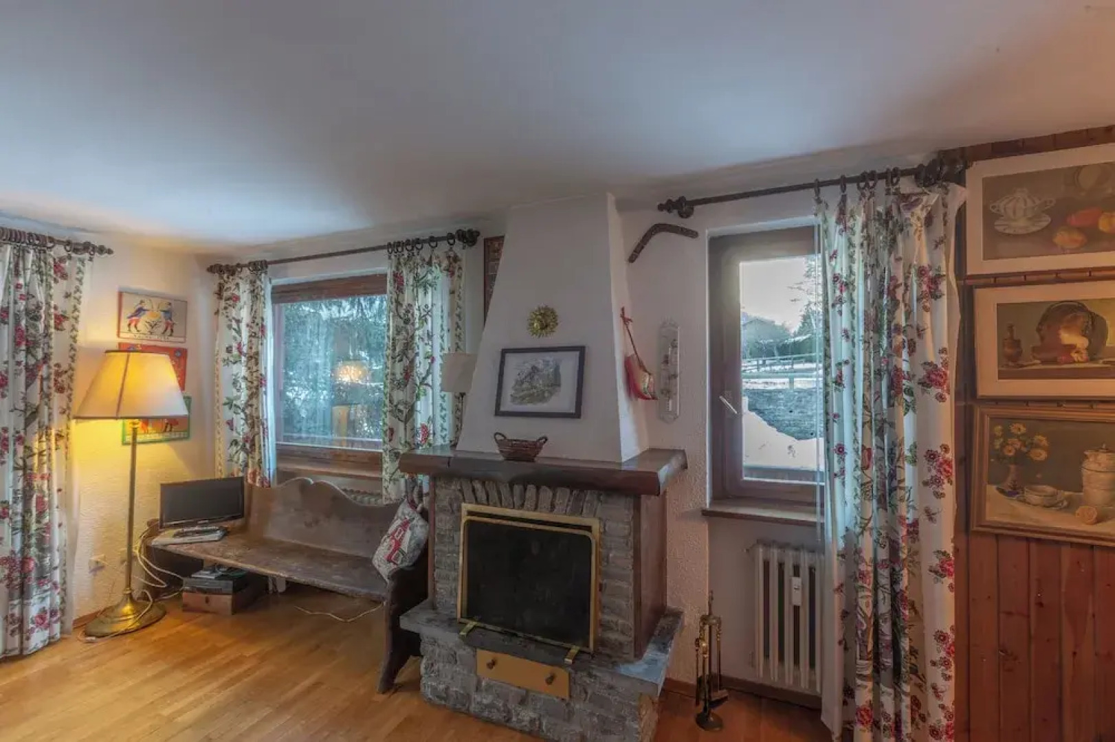 Welcoming 3BR Flat with parking in Verrand