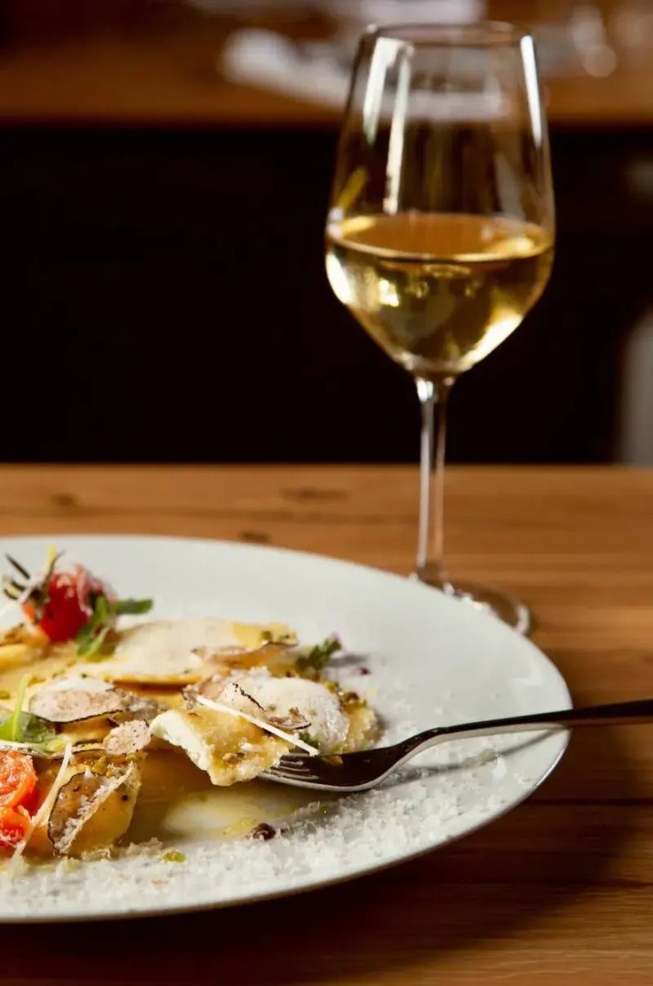 HOTEL ENGEL LIESTAL - Business & Lifestyle