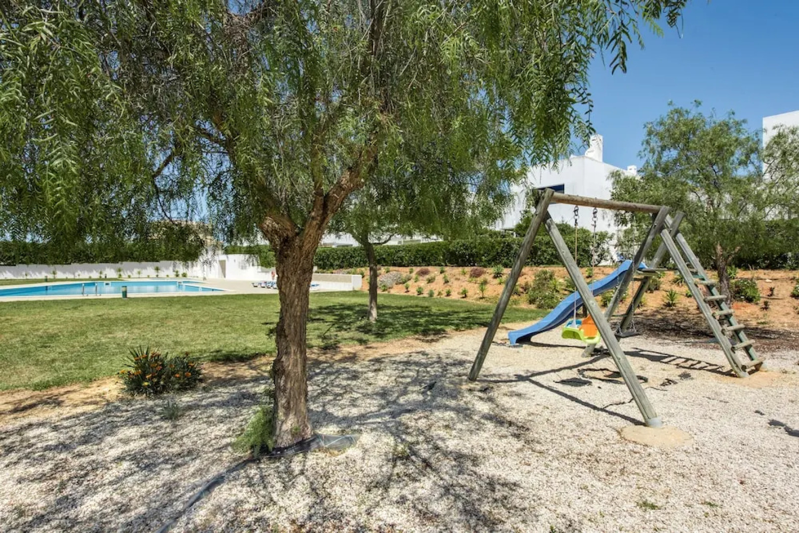 Villa Victoria With Pool and air con