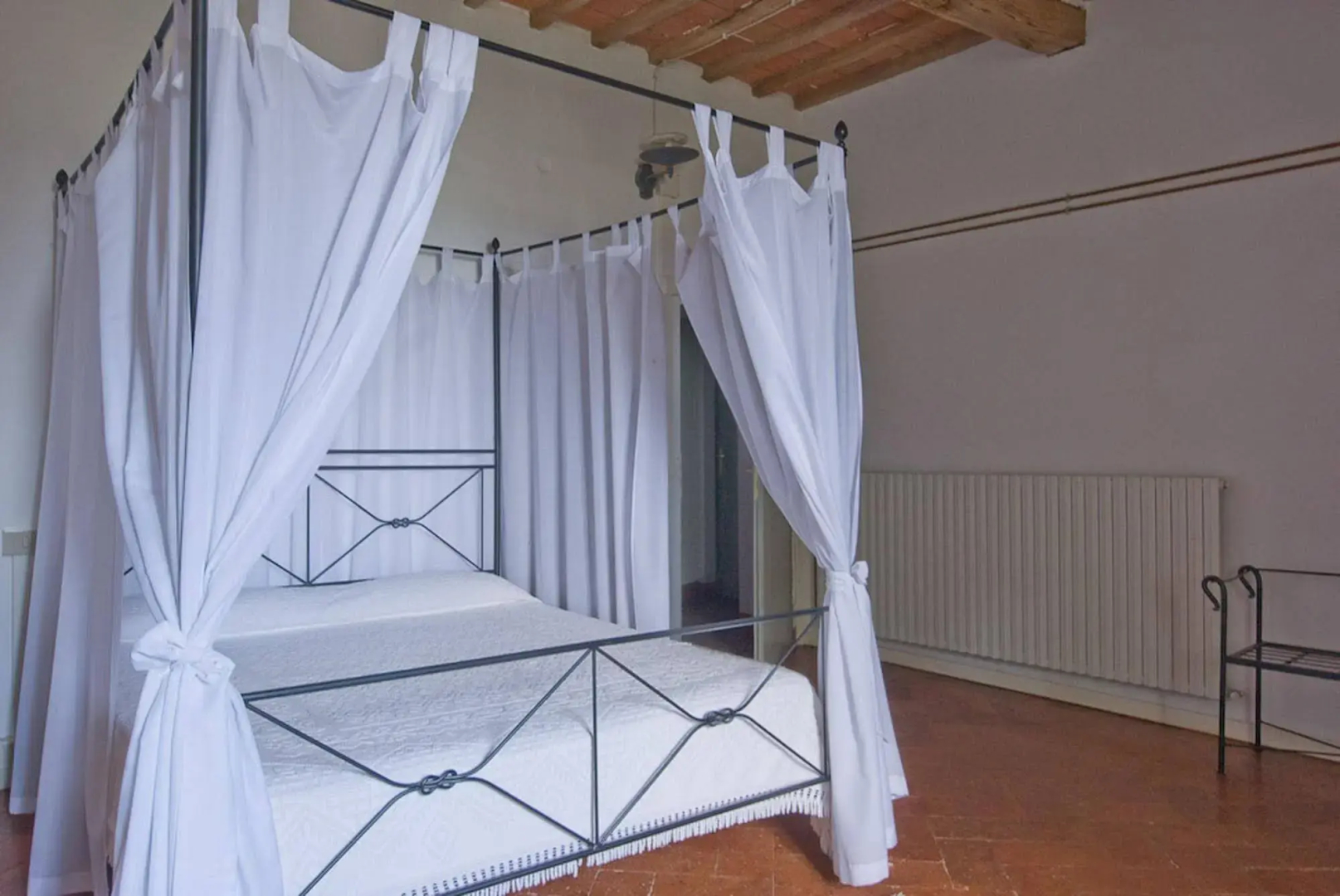 Antico Casale di Montegualandro & Spa
