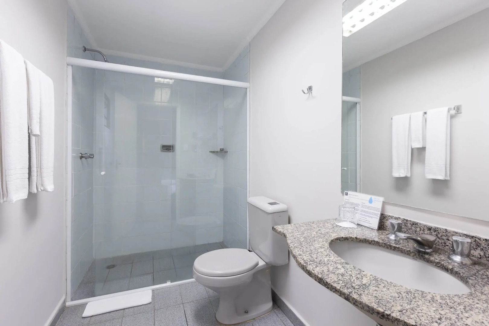 Rojas All Suites Hotel