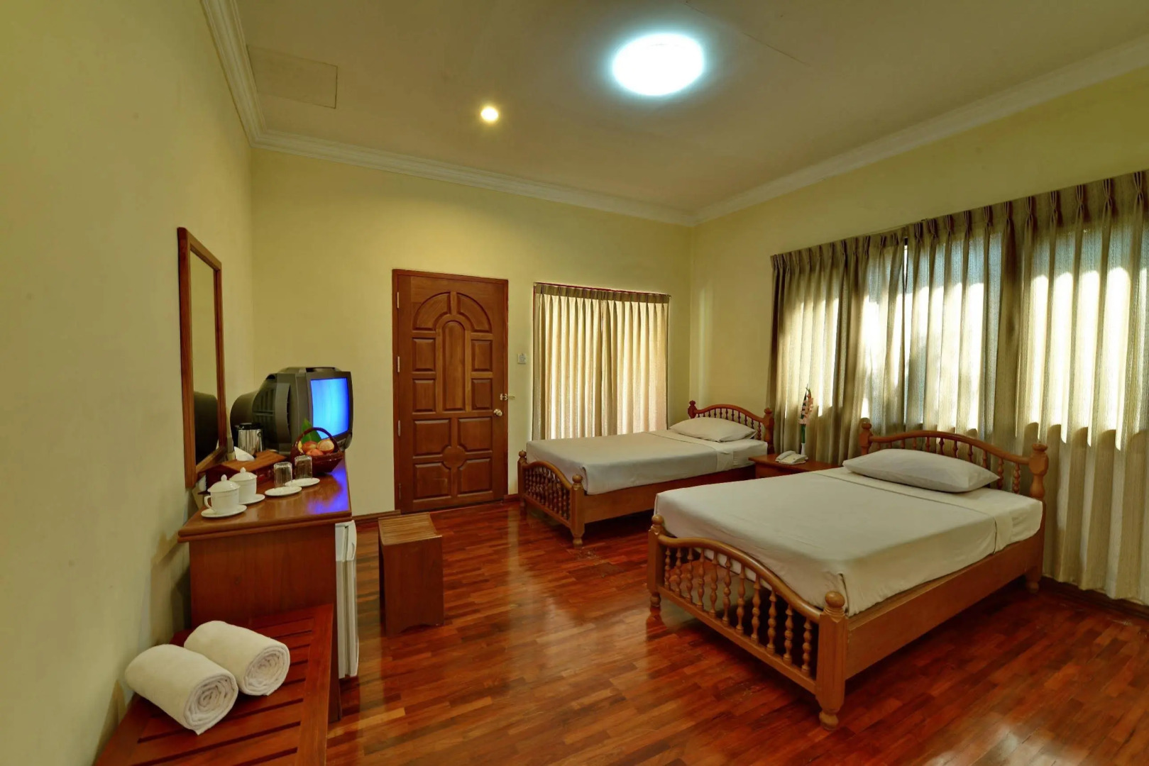 Win Unity Resort Hotel