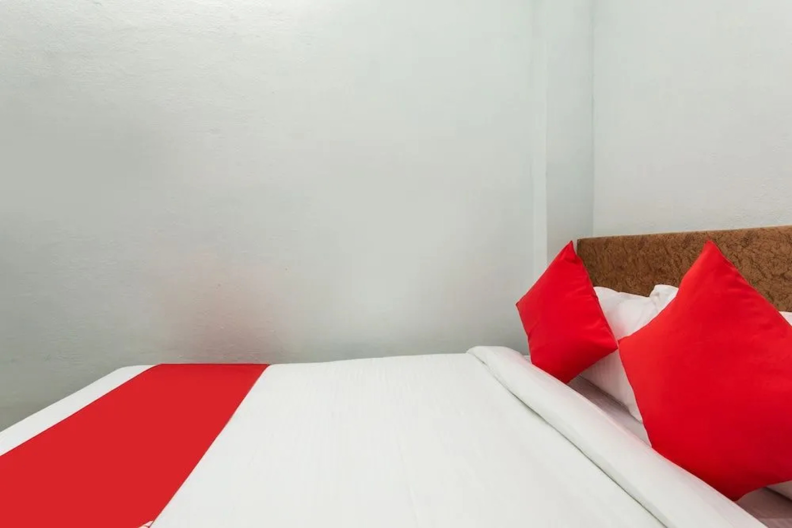 Oyo 28472 Hotel Shree Palace