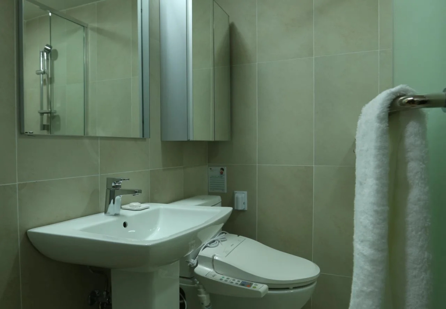 Navi Hotel Residence