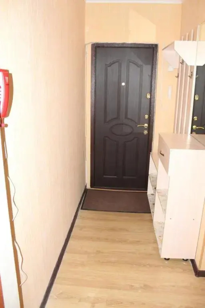 Houseroom B