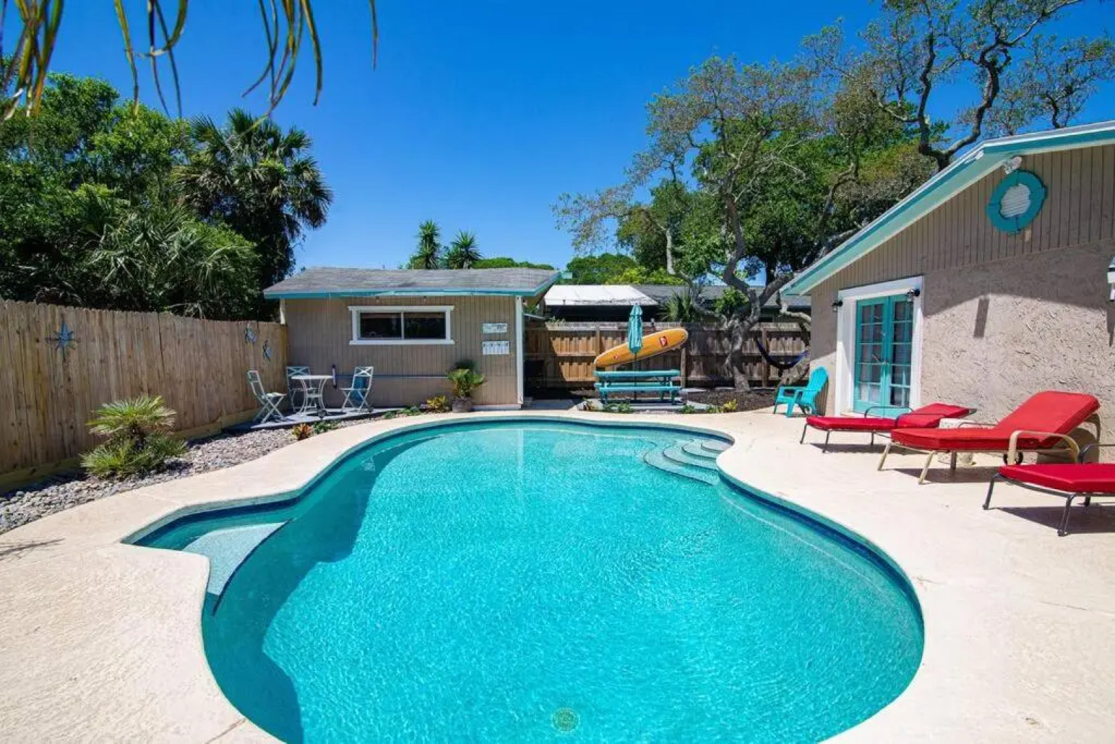 Beach House With Private Heated Pool Close To Mayo