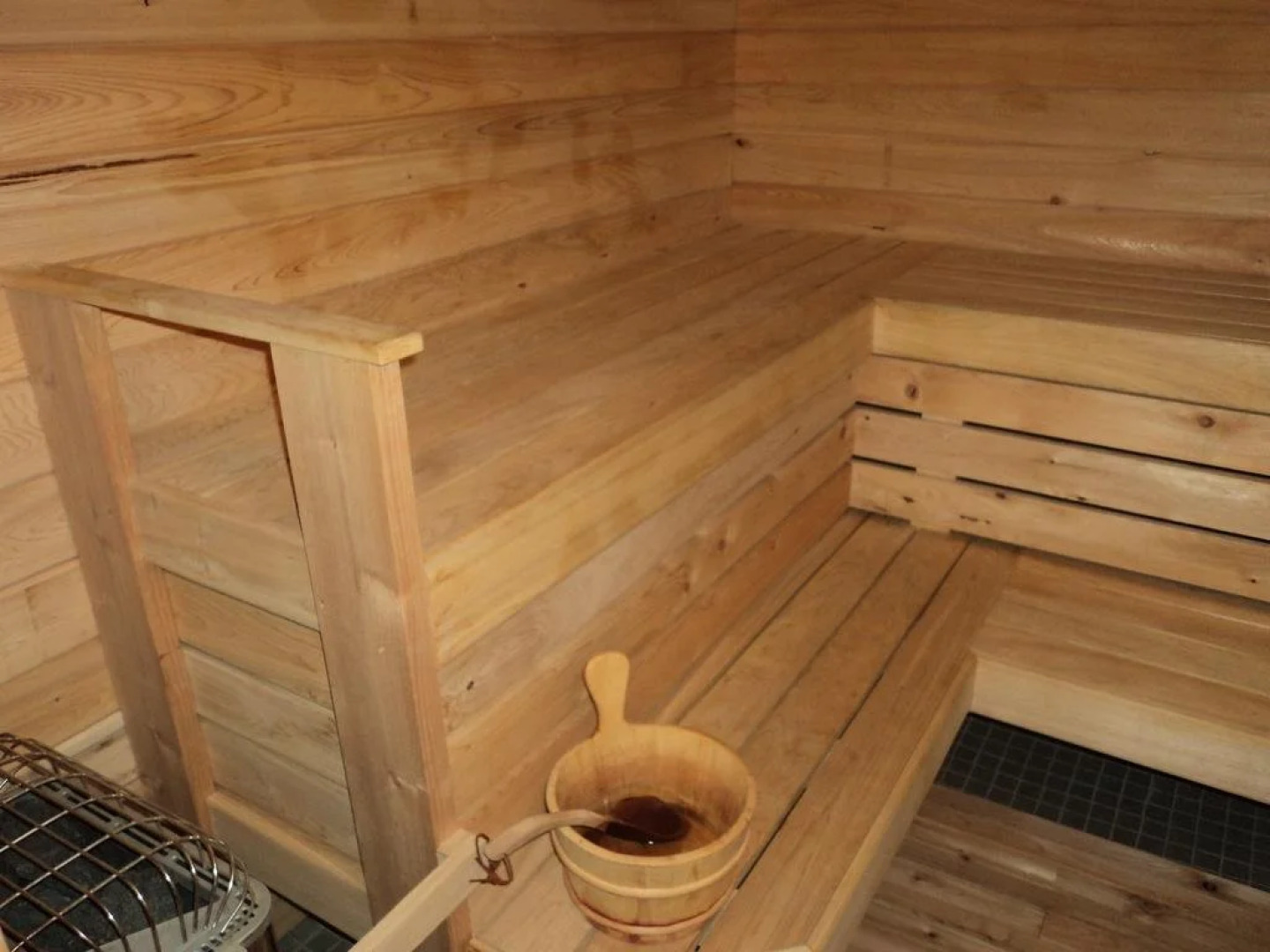 Indianhead Ironwood Motel