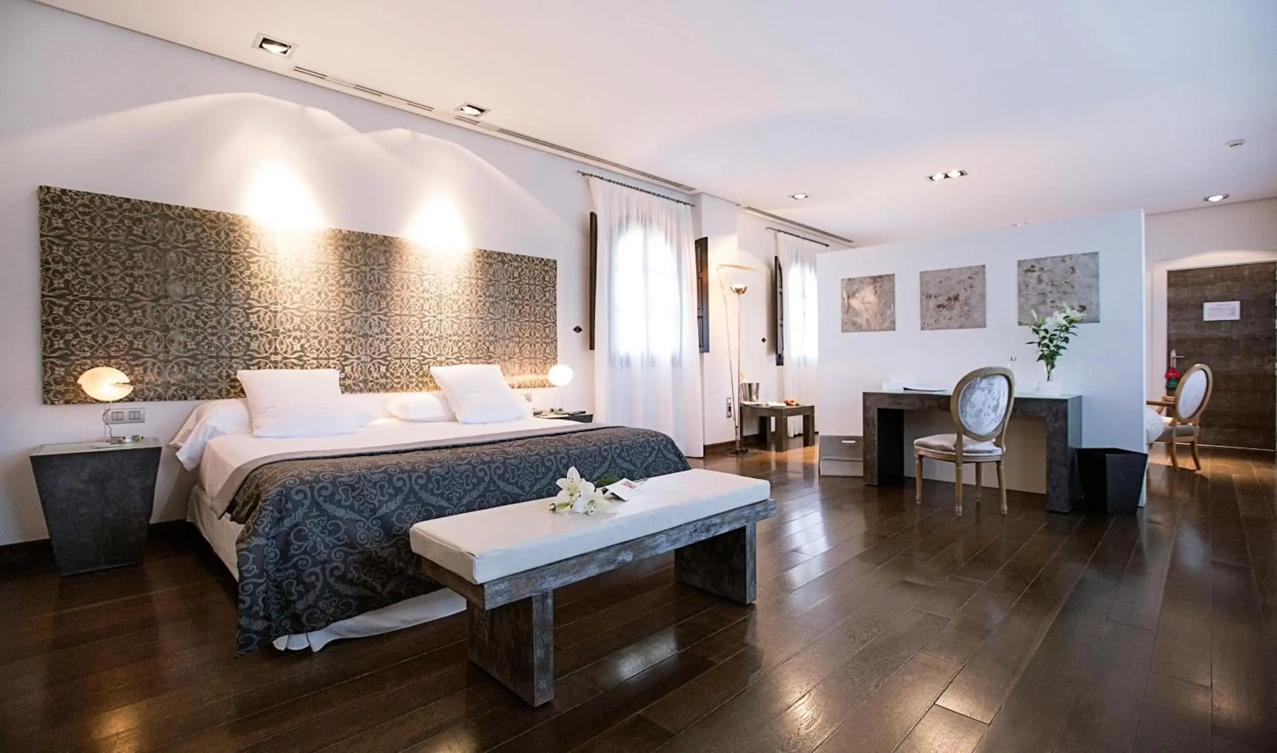 Hospes Palacio del Bailío, a Member of Design Hotels