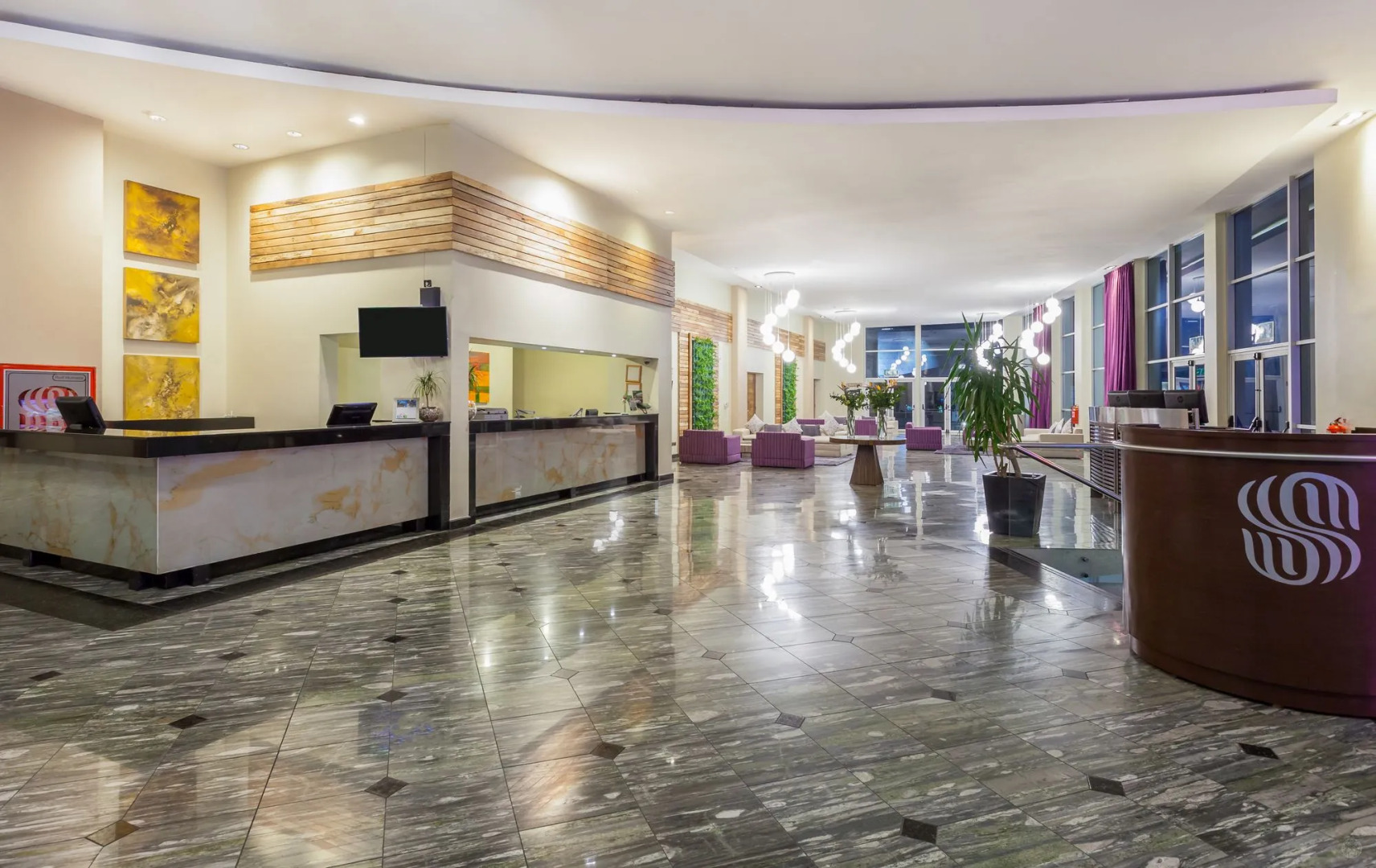 Hotel MDS Concepción