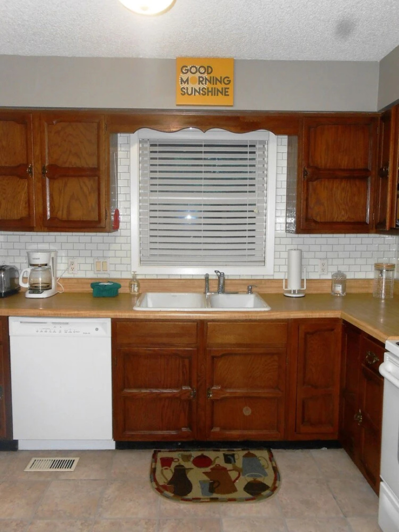 Santona Townhouse Unit 401 2 Bedrooms 1.5 Bathroom Townhouse