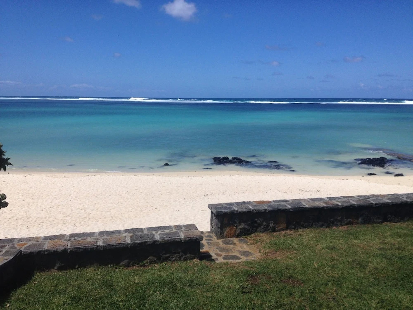 Coral Bay by Dream Escapes