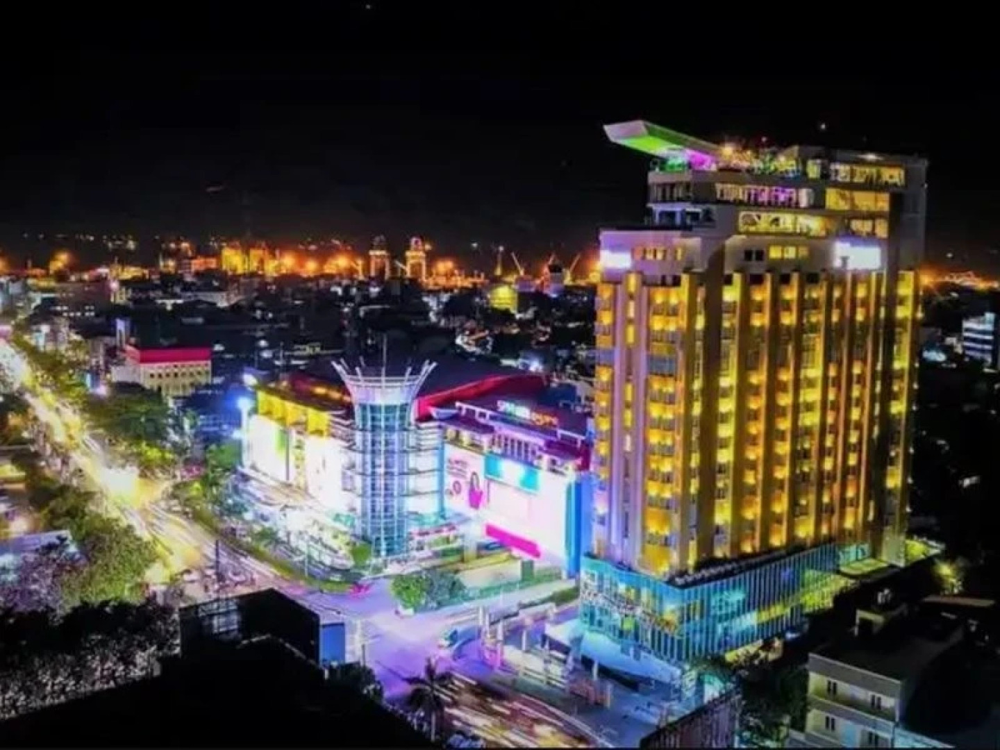 Karebosi Premier Makasar