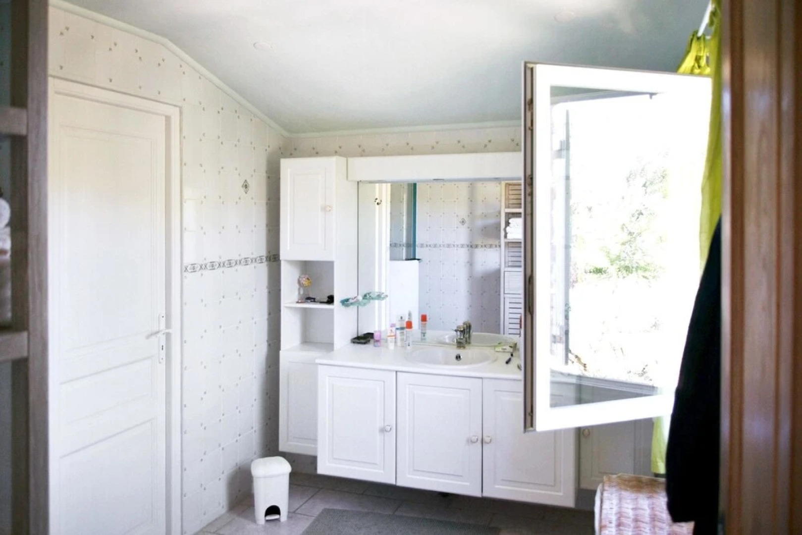 Villa With 4 Bedrooms in Mollans-sur-ouvèze, With Wonderful Mountain V