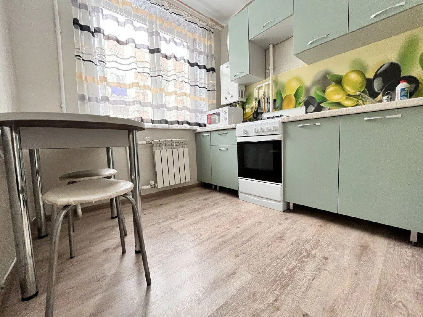 Марат Home (Хоум) на улице Пушкина