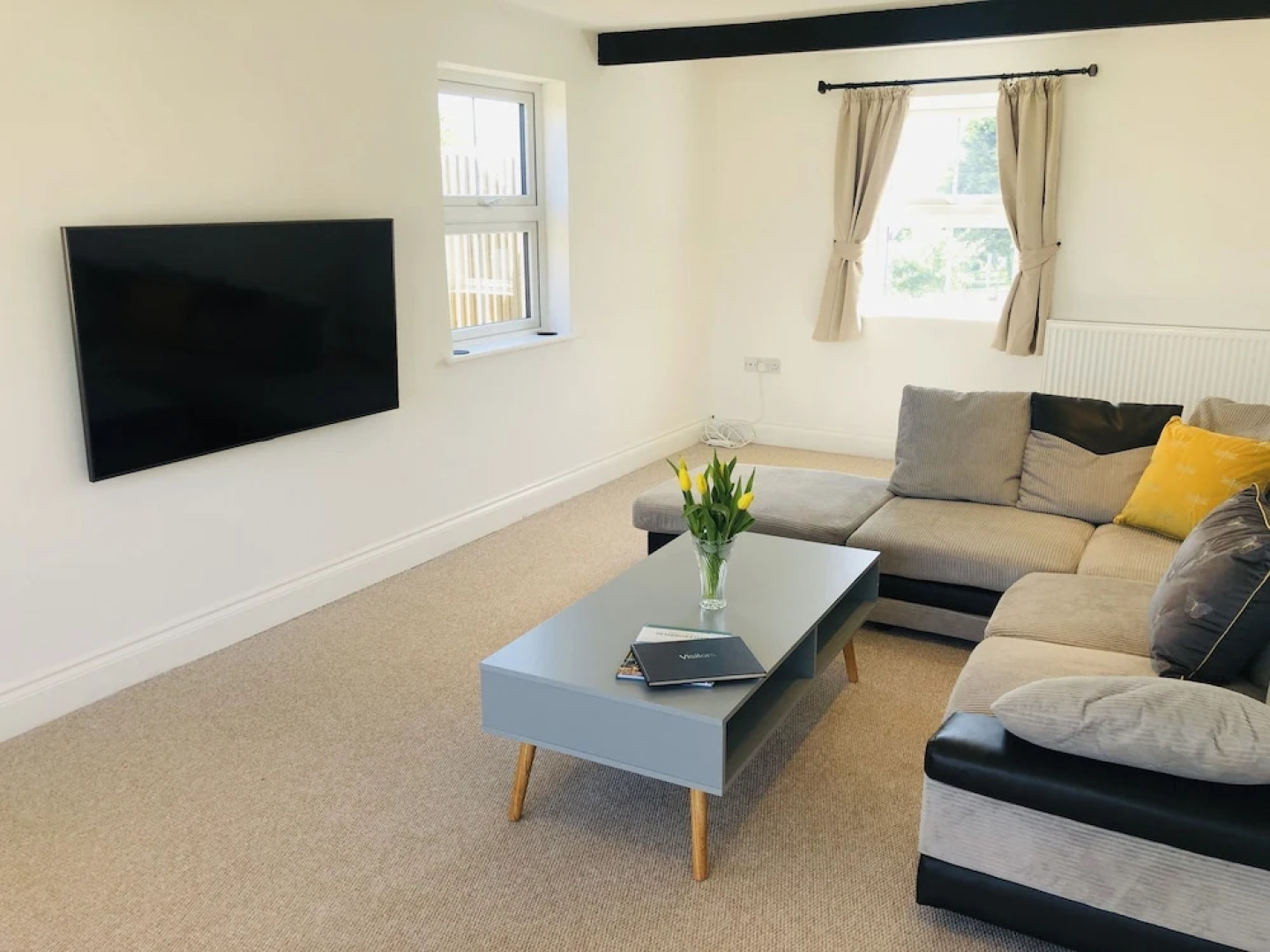 Stunning new 4 bed Cottage Heart of Pembrokeshire