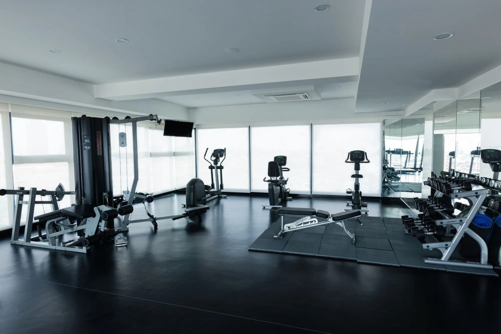 SUN & MOON, Urban Hotel