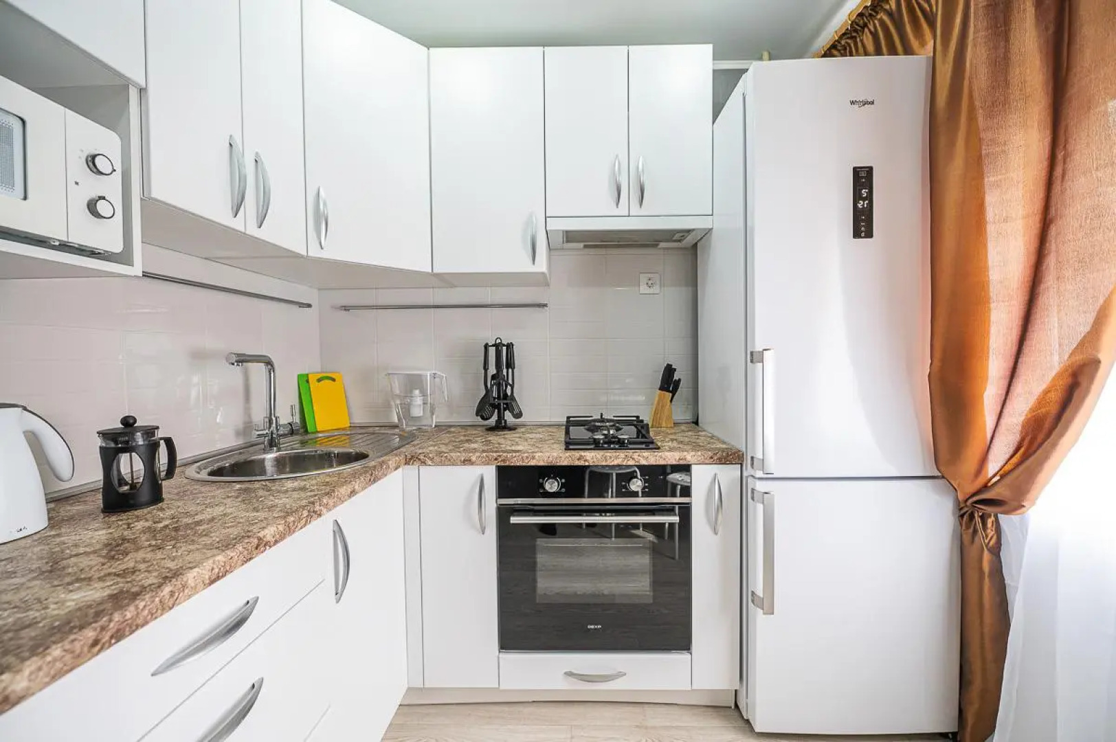 Пять Звезд на Свердловском