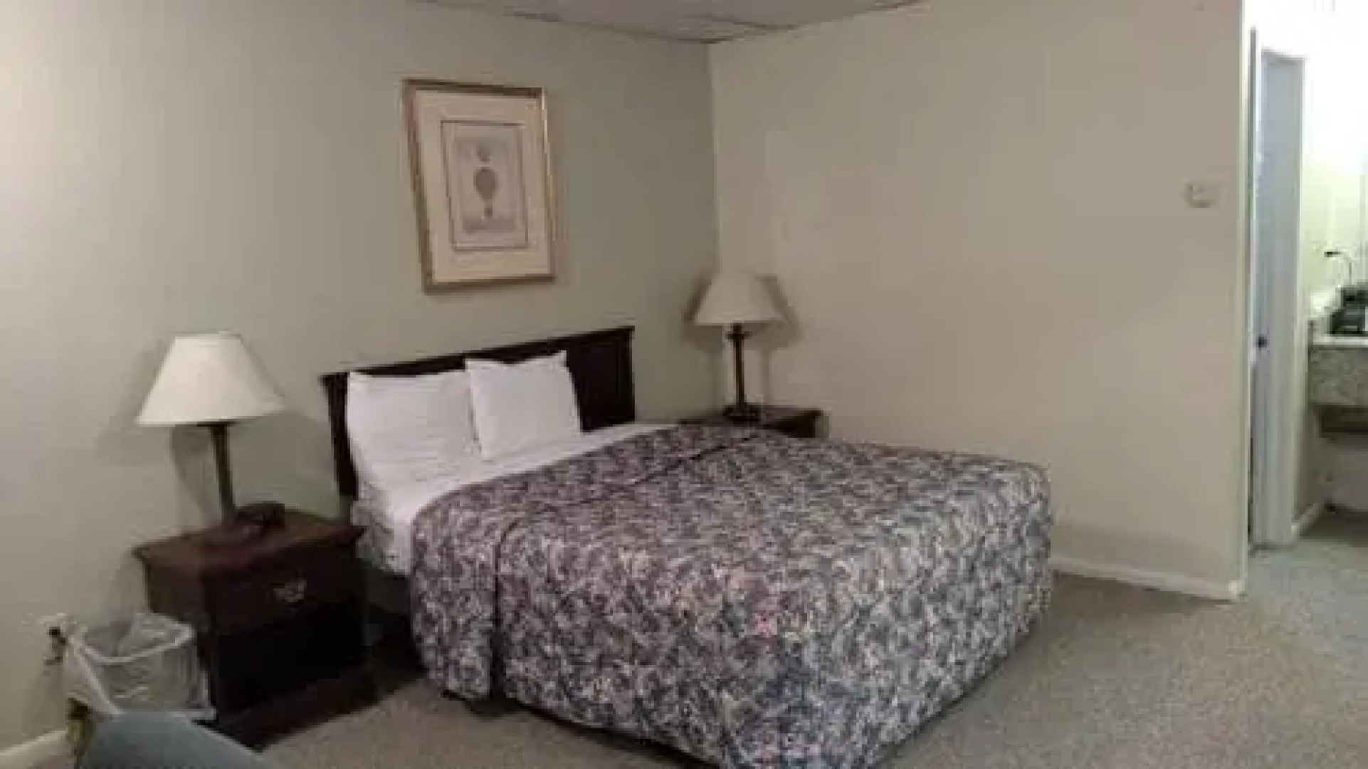 All American Inn and Suites