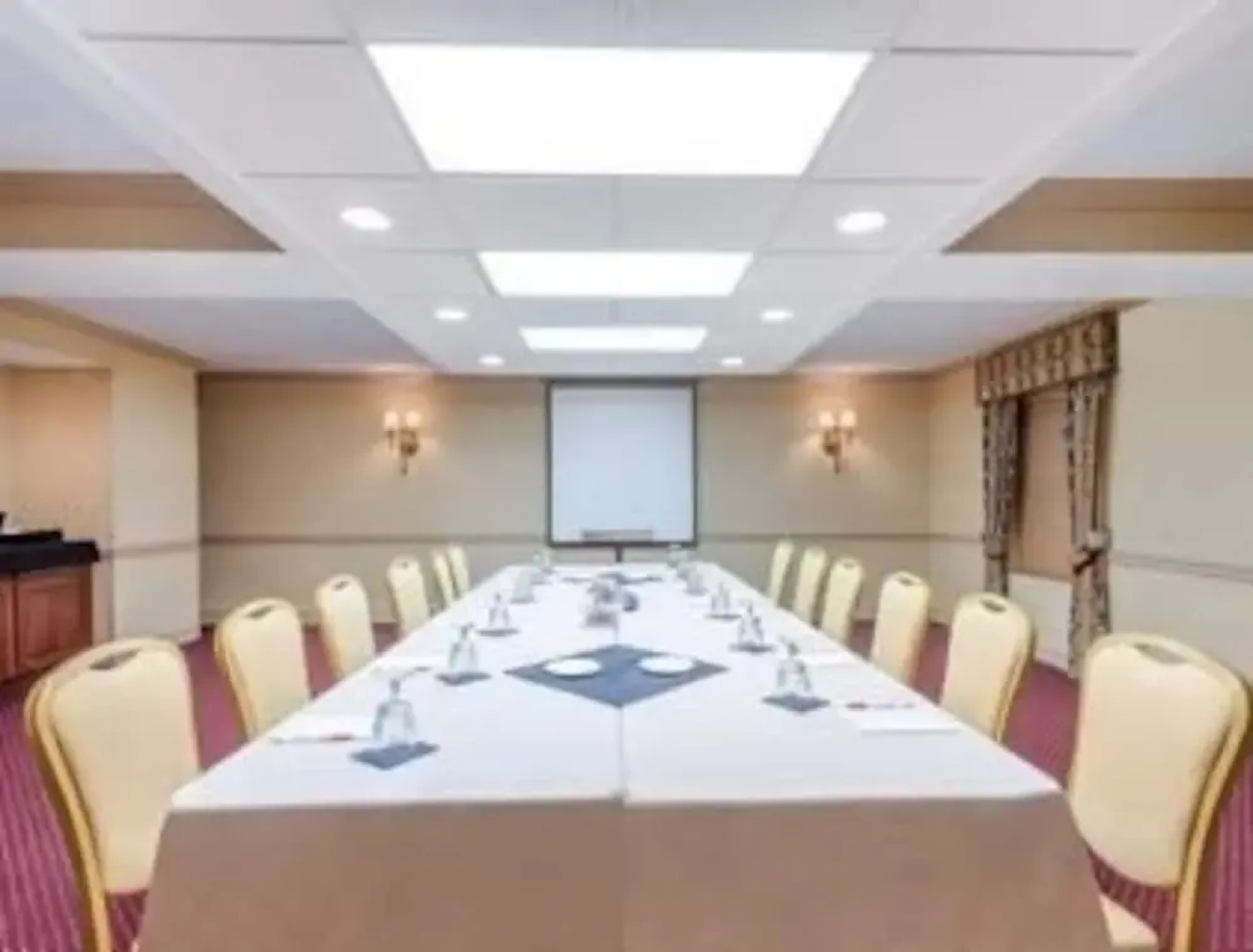 Ramada Morgantown Hotel & Conference Center