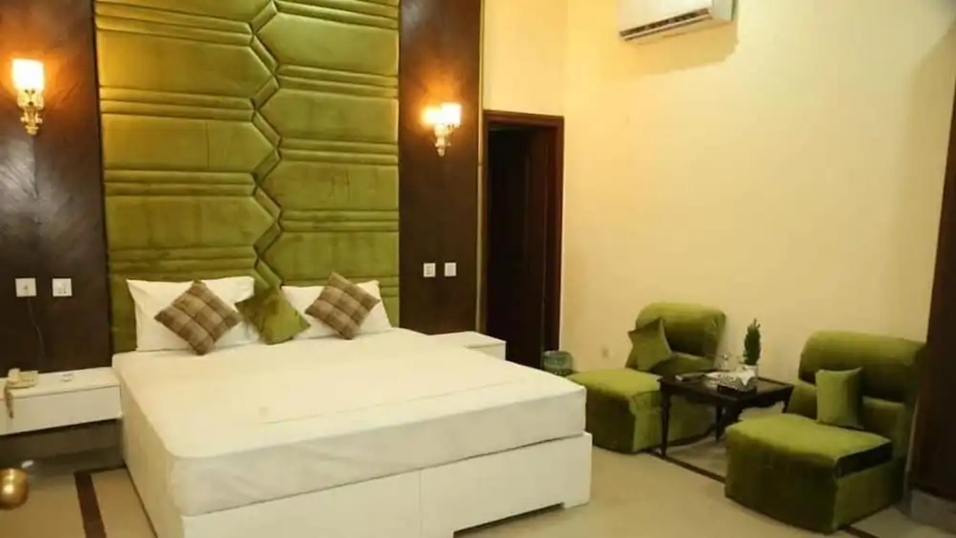 Hotel Pak Continental