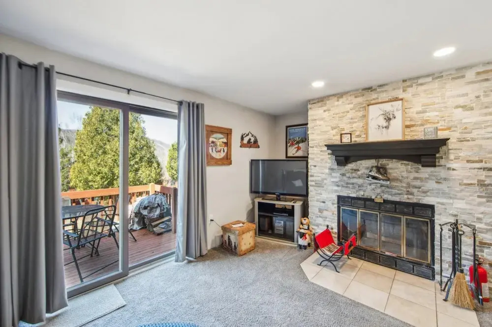 46er 15e - Stylish & Comfortable Mountain Retreat 2 Bedroom Townhouse by The Summit at Gore Mountain