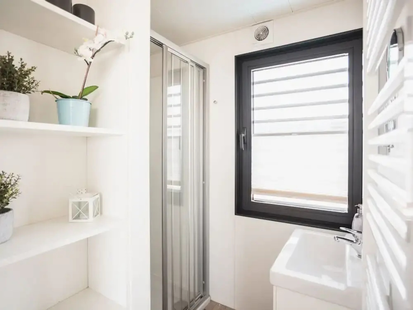 Houseboat in Ribnitz-damgarten