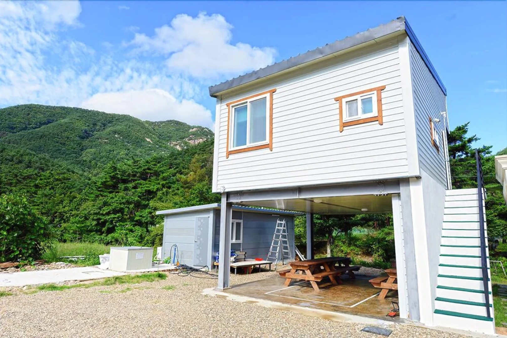 Sangju Sogli Mountain Munjangdae Pension