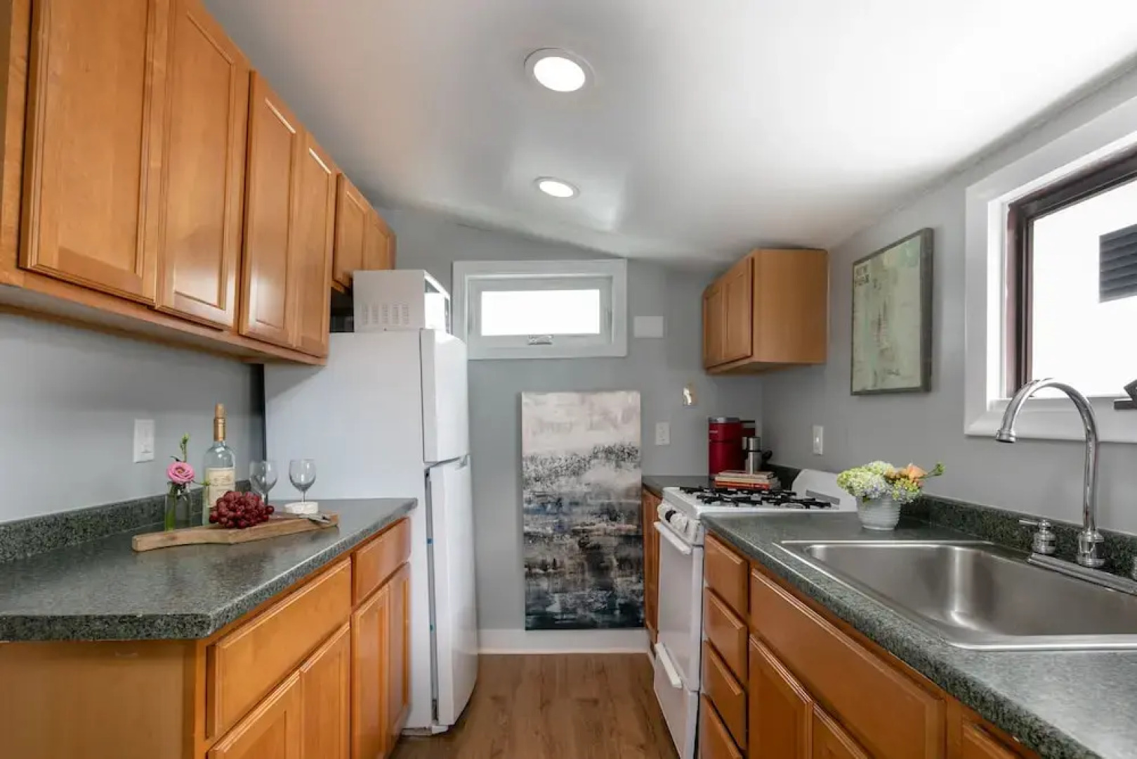 The Onset Beach Compound-Cape Cod Beach Resort & Oceanic Habitat