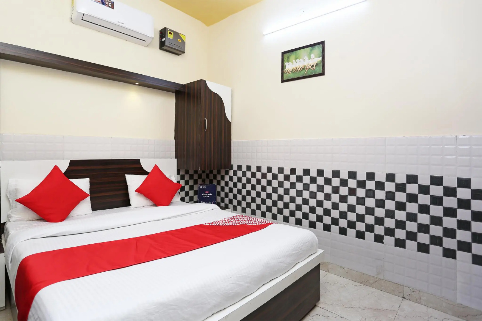 OYO 30451 Hotel Yaduvanshi