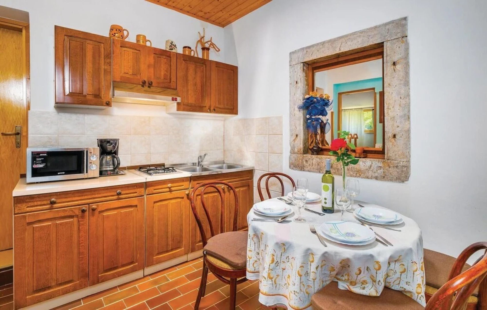 Awesome Apartment in Labin With 1 Bedrooms and Wifi