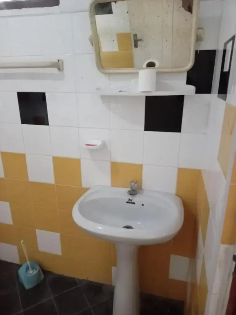 Relax Holiday Home & Tatyana House, Midigama