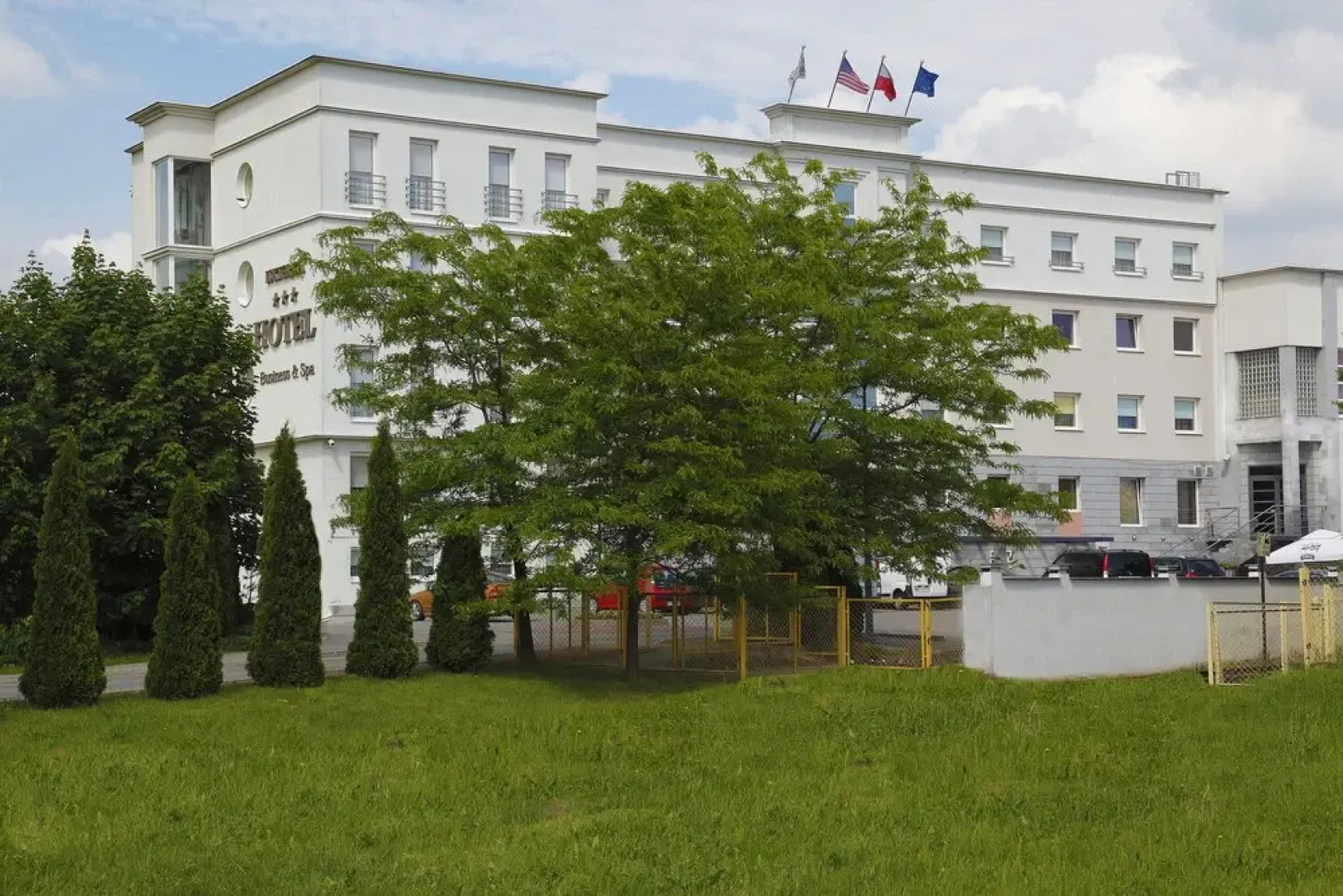 Hotel Iskierka Business & Spa