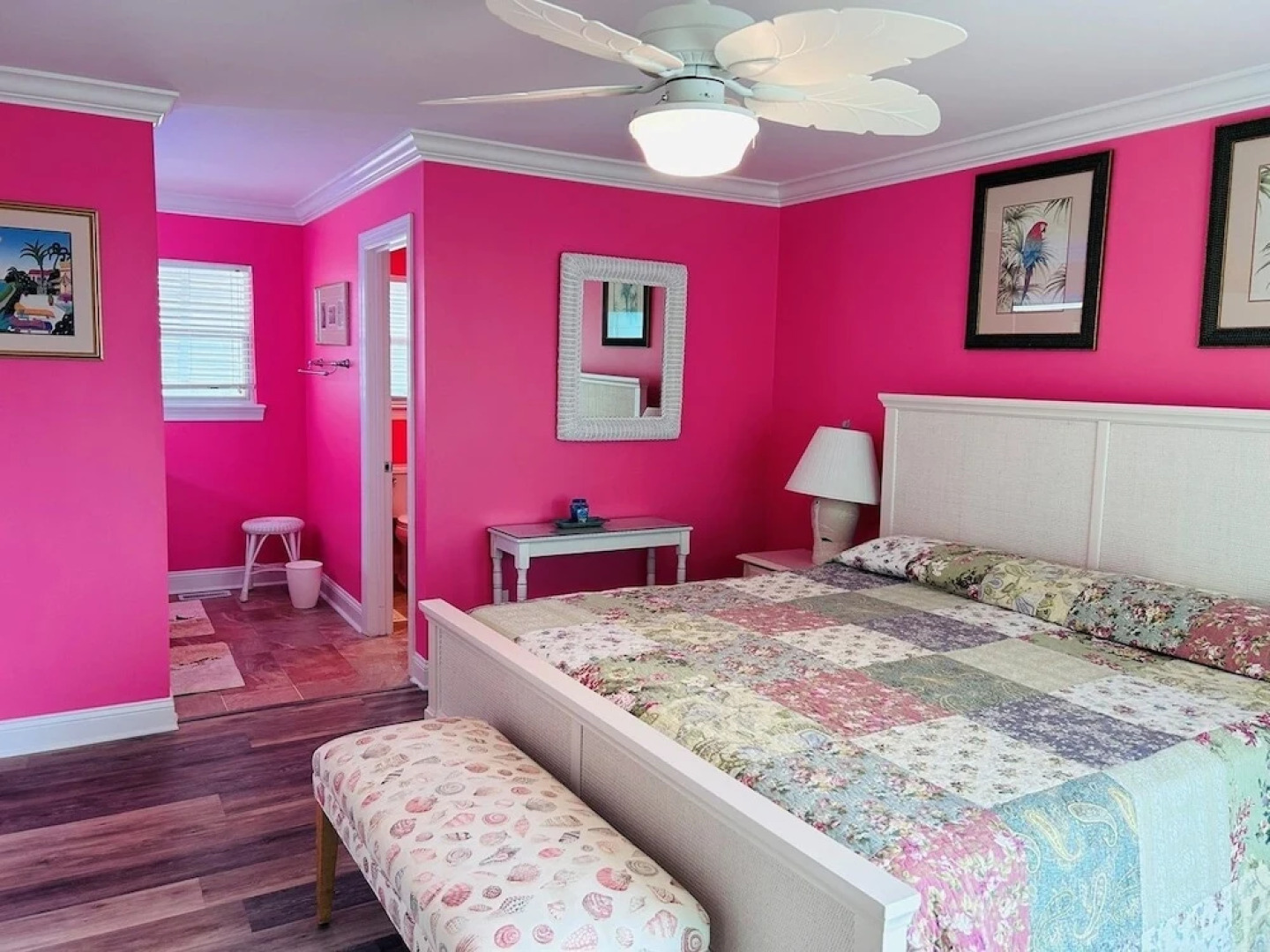 Serenity's Star 4 Bedroom Home by RedAwning