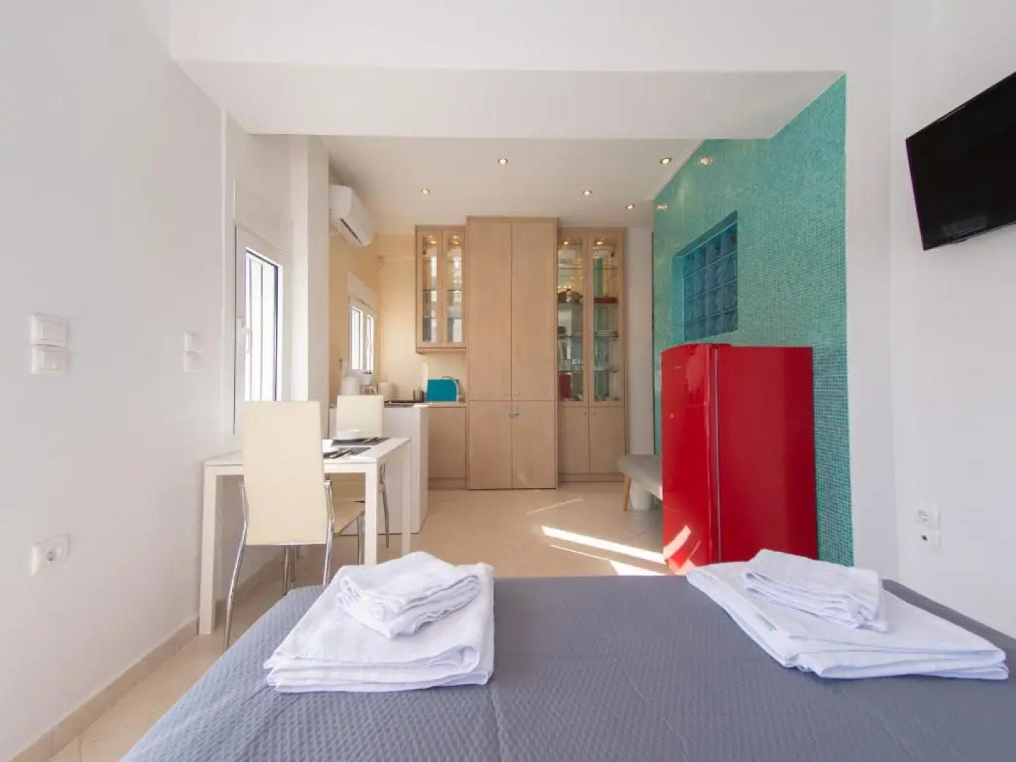 Lux Sea Studio - Porto Rafti