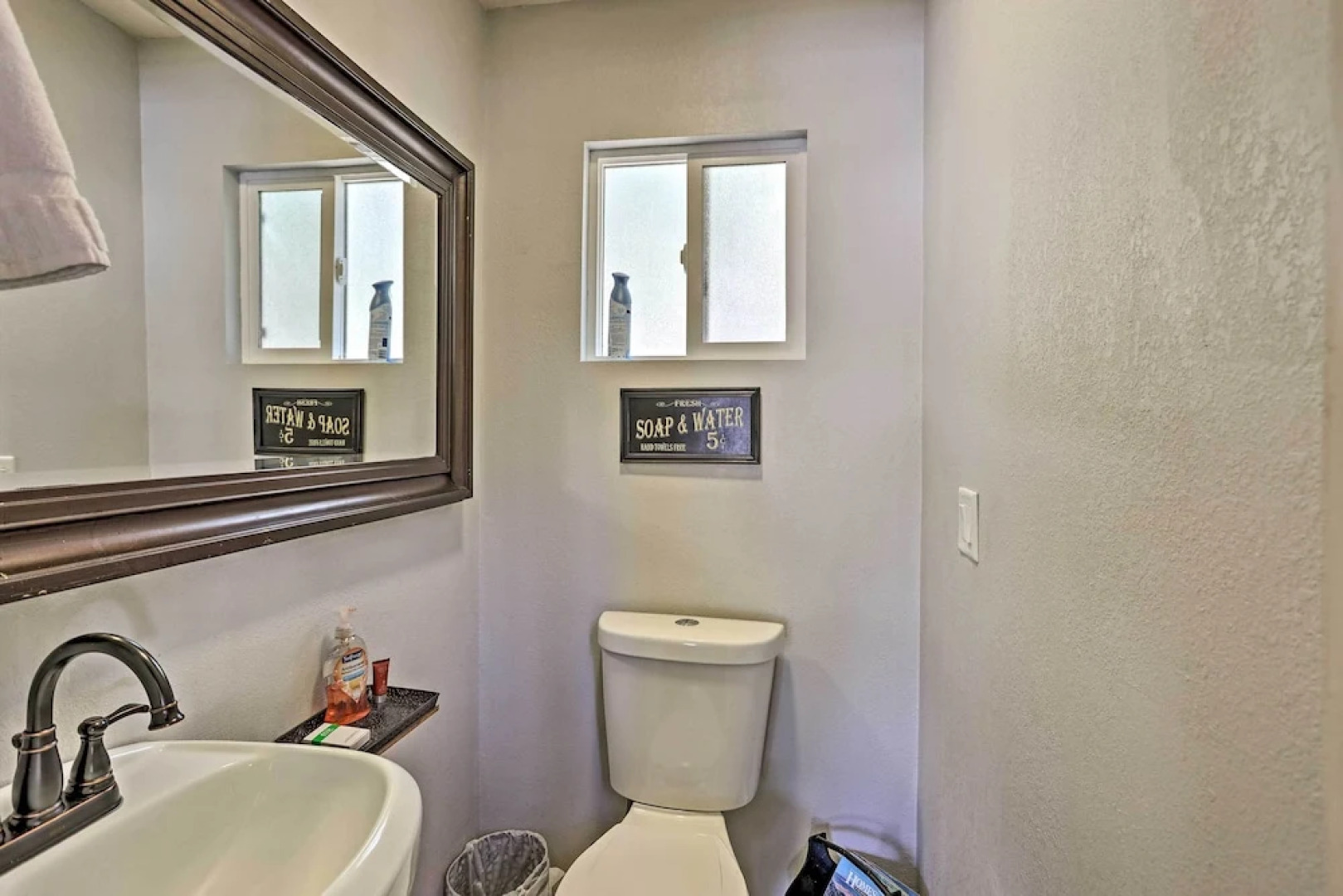 Stunning Mountain-top Getaway w/ Multi-level Decks