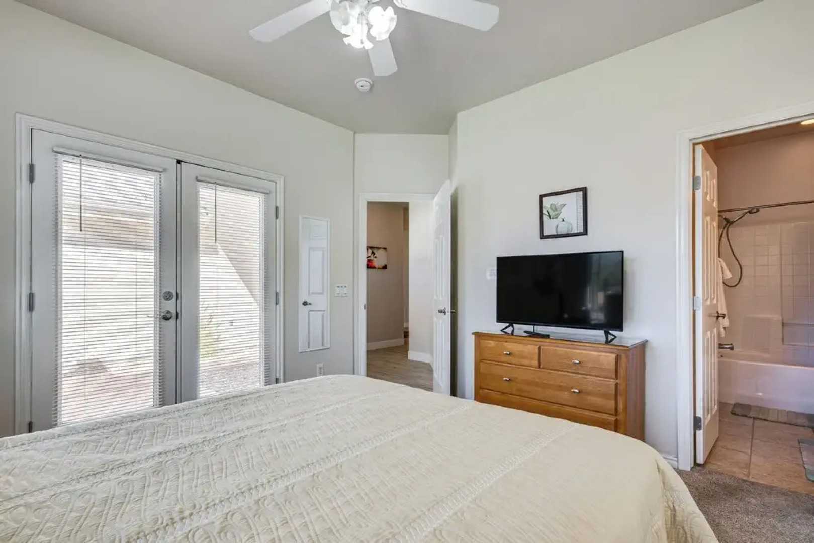 Spacious Mesquite Getaway - 1/2 Mi to Golf Course