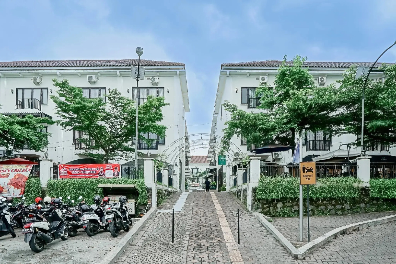 CR 001 Jember Town Square Apartment