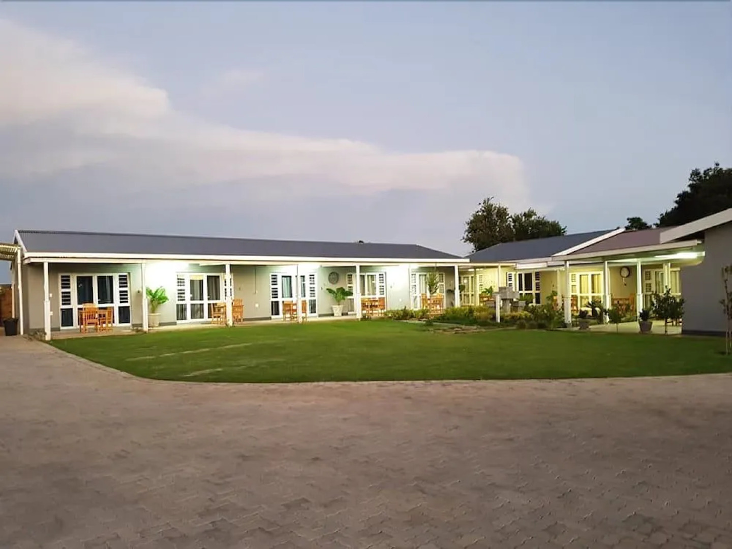 Graceland Guest House