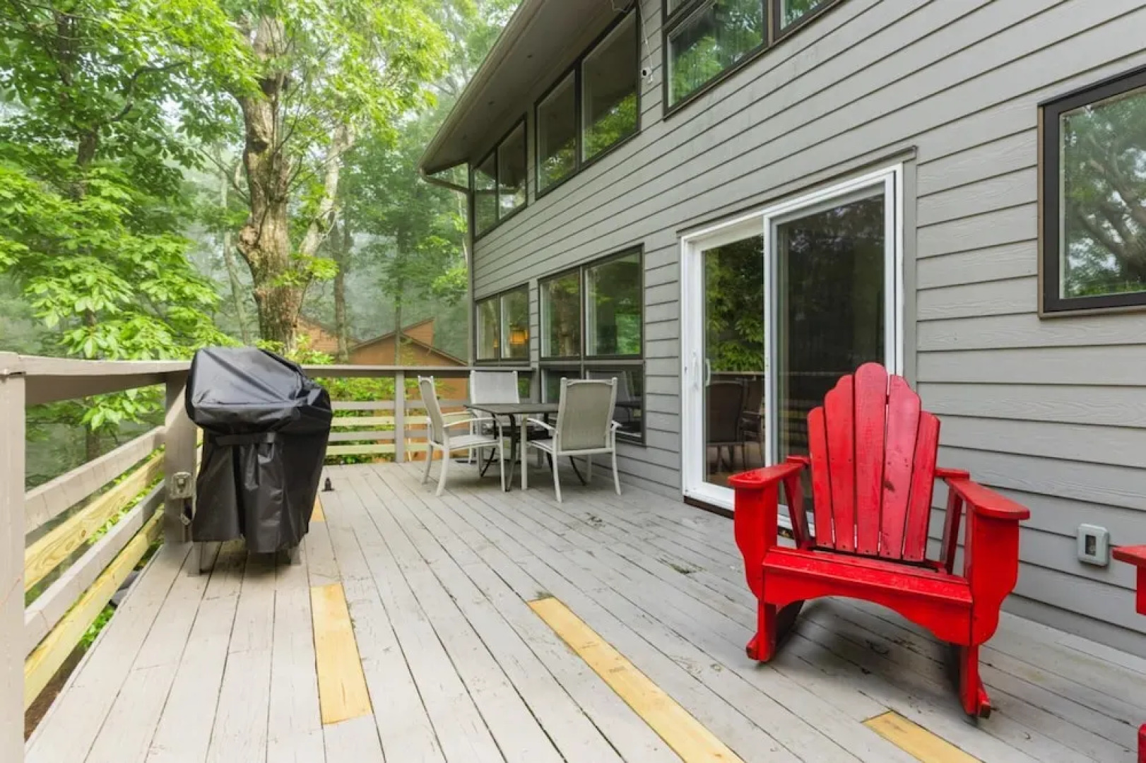 Ski-in out Mountain Home-jacuzzi Sauna Wintergreen