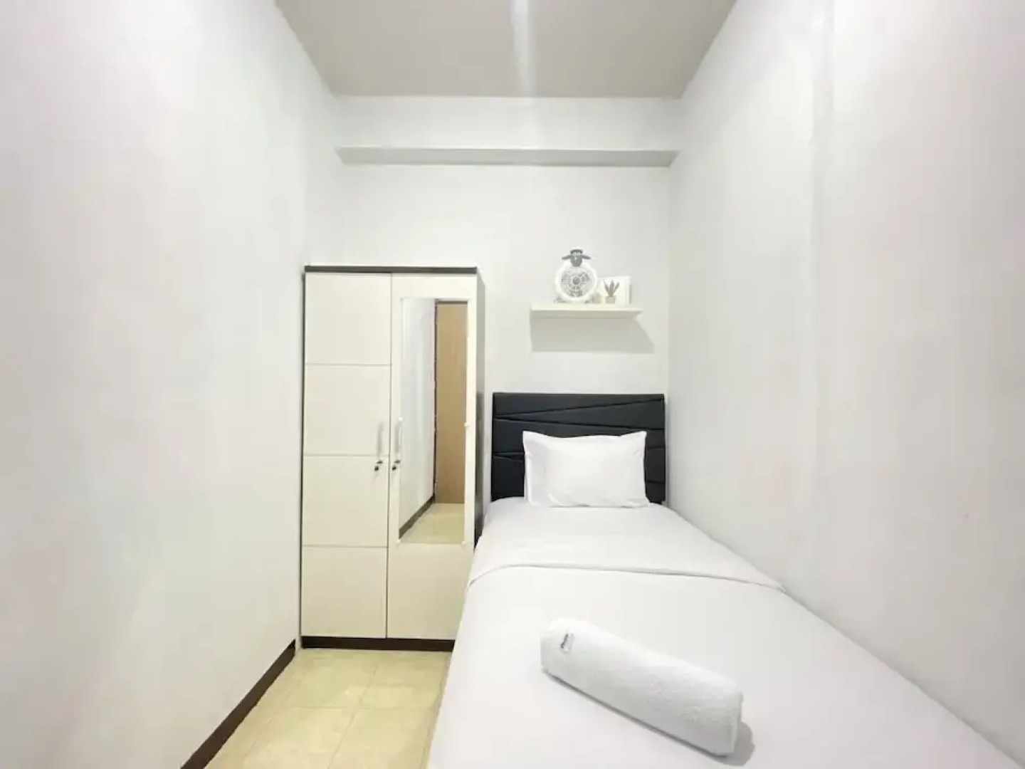 Homey 2Br Furnished Apartment At The Edge Bandung