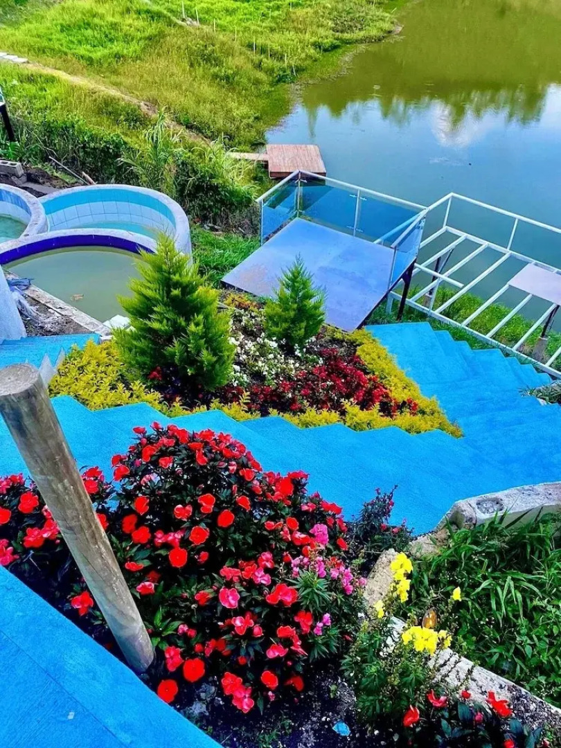 Hotel y Termales Castillo del Lago