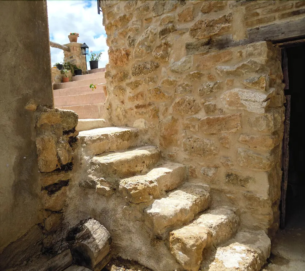 Masia de la Serra de la Cogulla