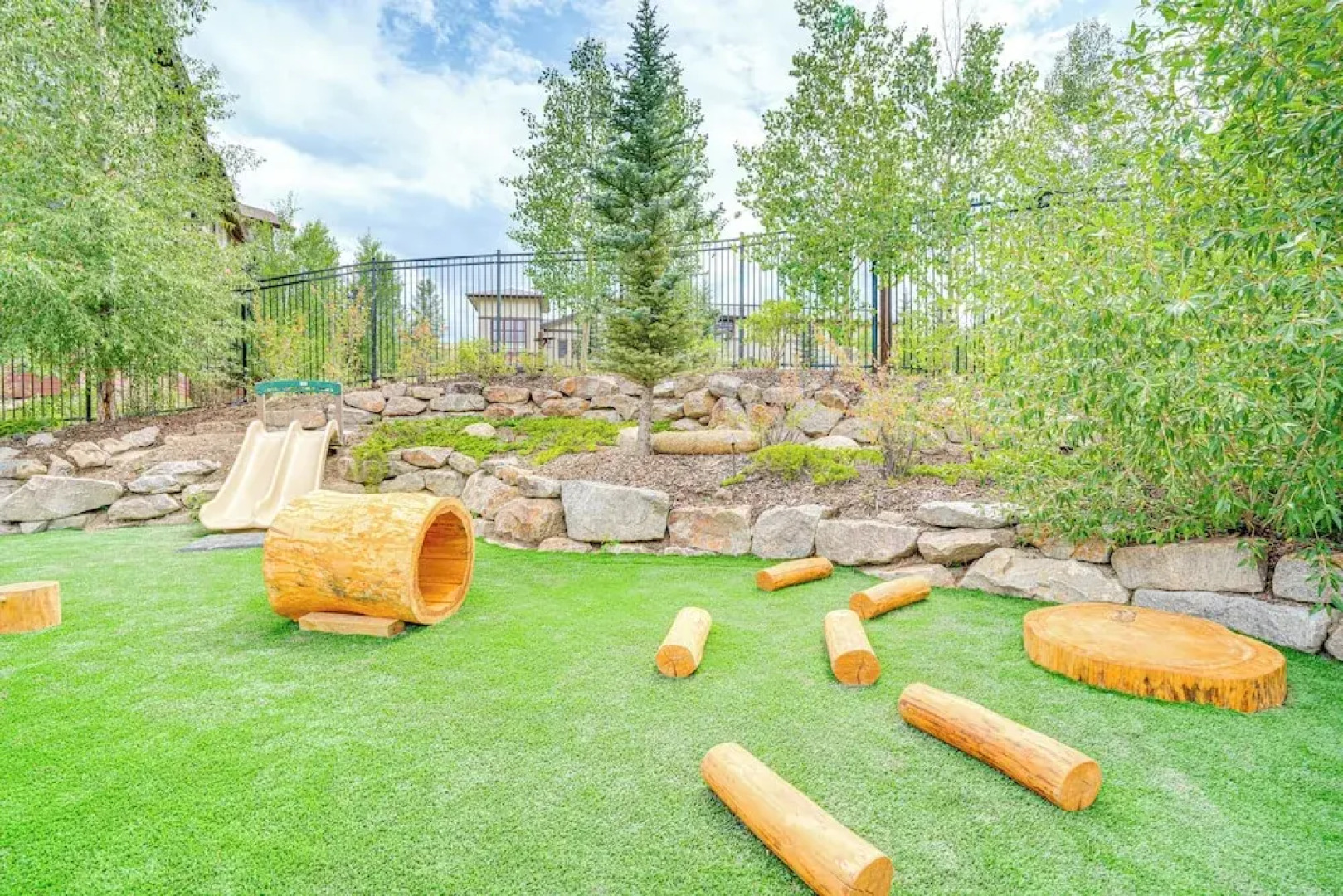 Steps to Conquest Ski Lift: Granby Home w/ Grill