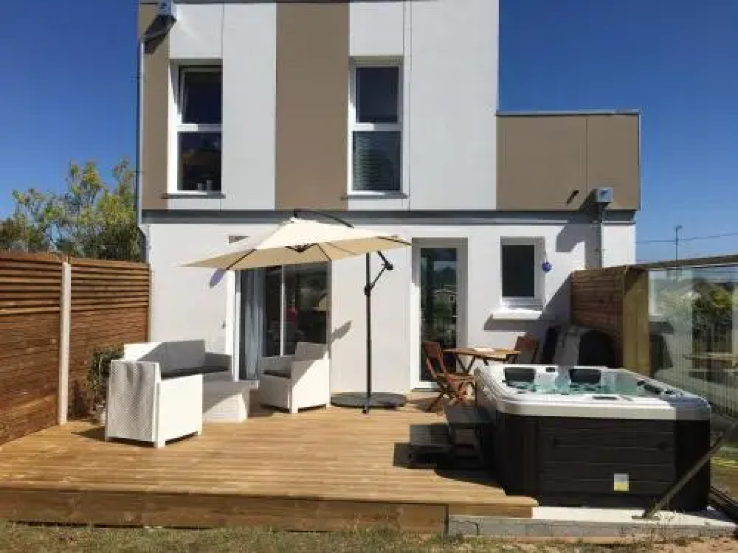 le Skiff, de la plage au spa